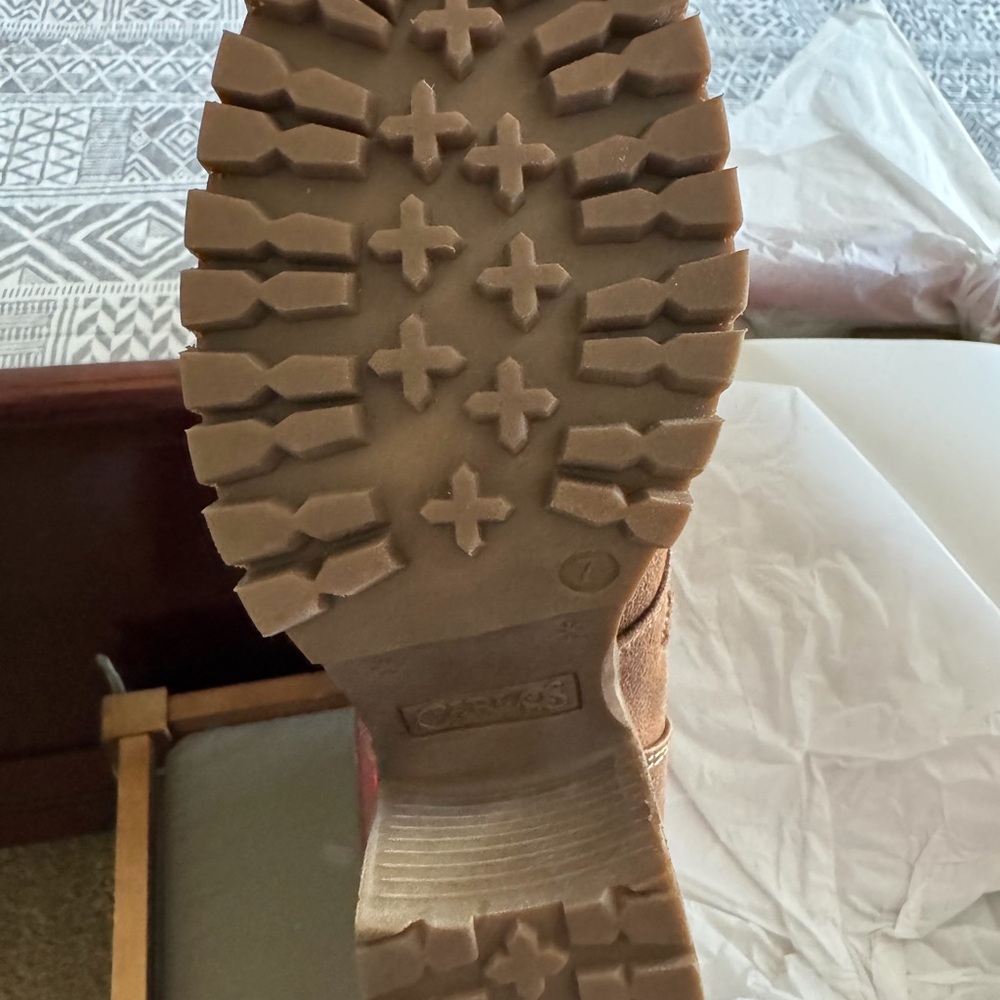 Carlos by Carlos Santana Tan Footwear